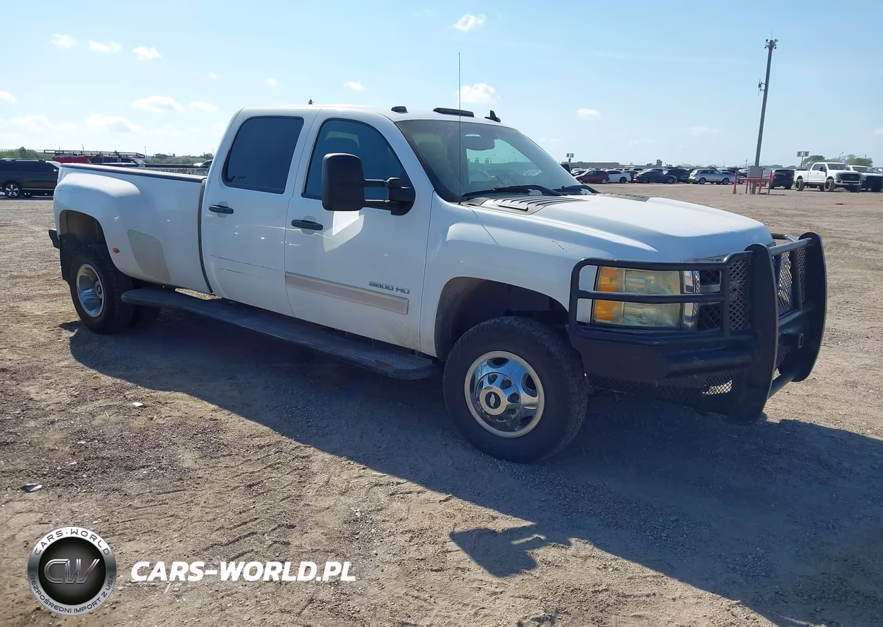 2011 Chevrolet Silverado 3500Hd Lt VIN:1GC4C0C88BF194075 - 1