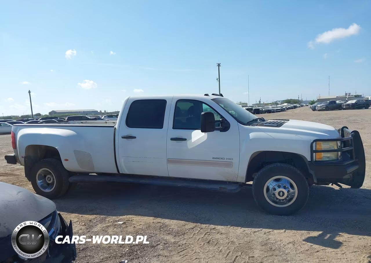 2011 Chevrolet Silverado 3500Hd Lt VIN:1GC4C0C88BF194075 - 13