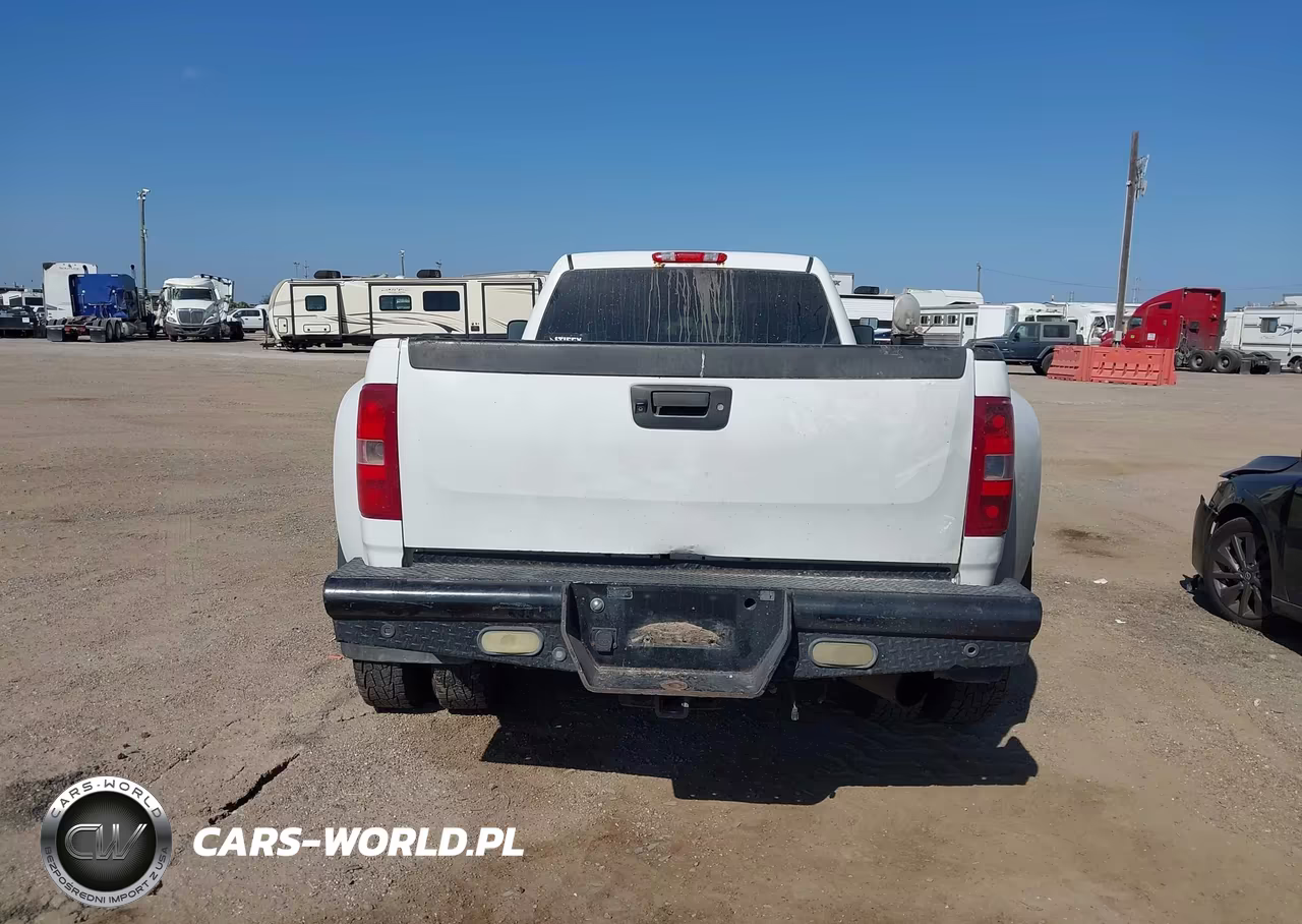 2011 Chevrolet Silverado 3500Hd Lt VIN:1GC4C0C88BF194075 - 15