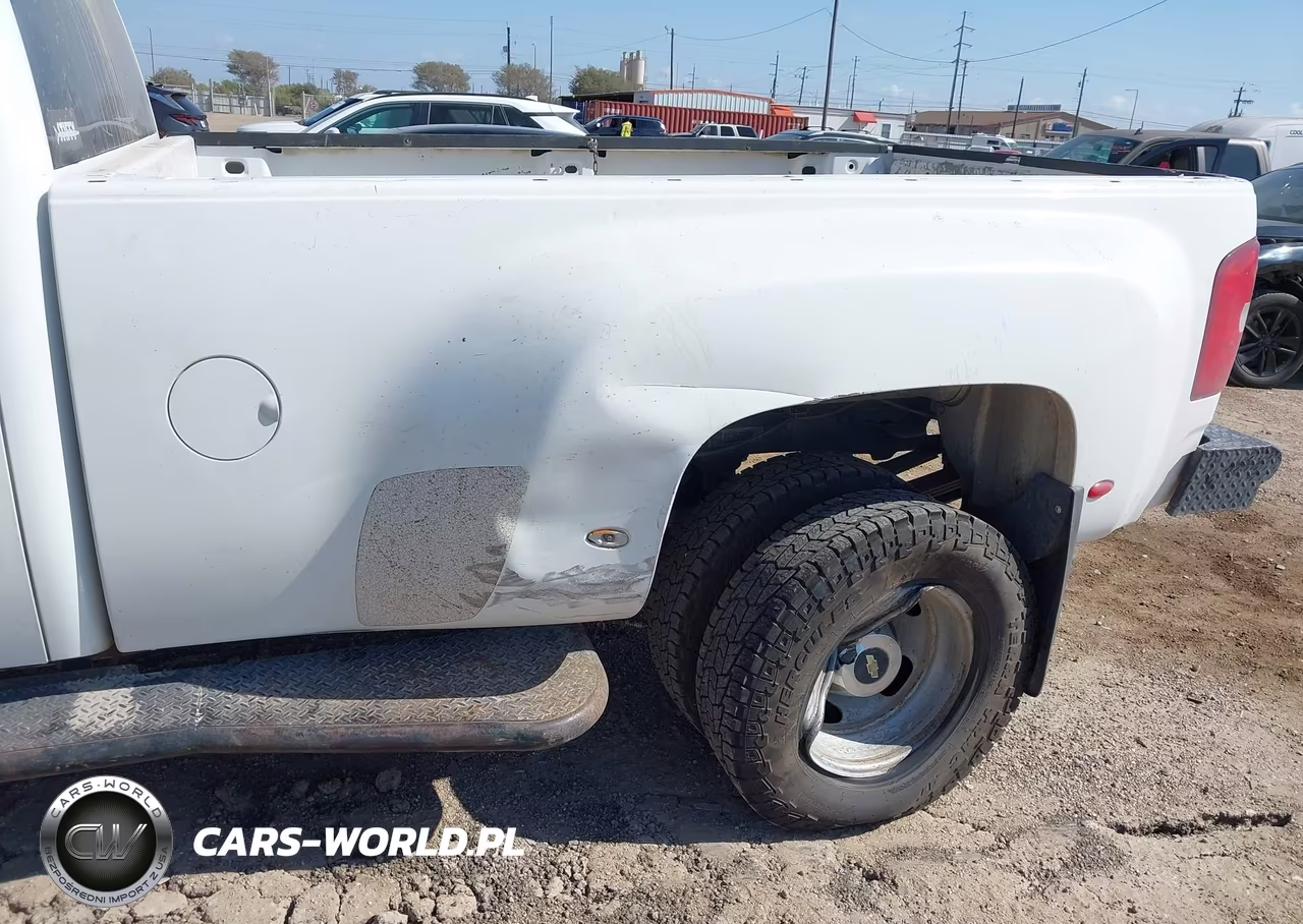 2011 Chevrolet Silverado 3500Hd Lt VIN:1GC4C0C88BF194075 - 6