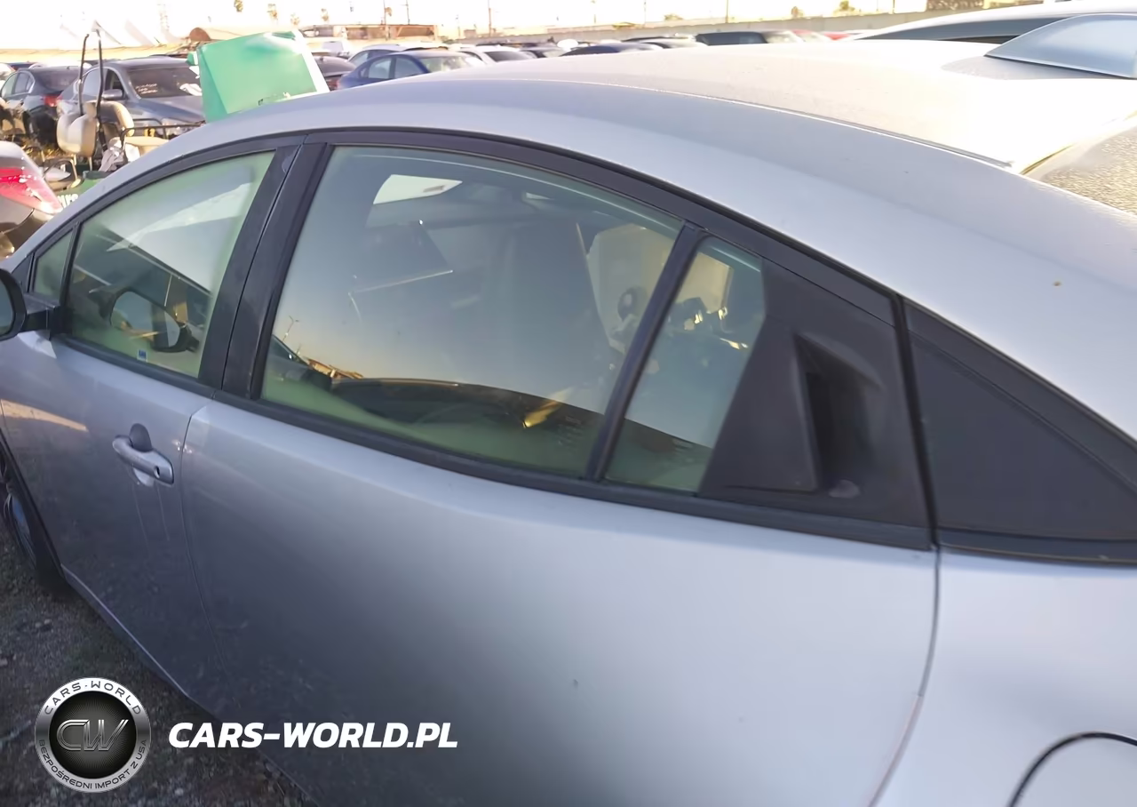 2023 Toyota Prius Xle VIN:JTDACAAU8P3012022 - 15