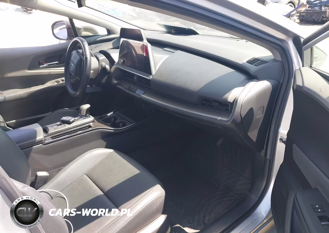 2023 Toyota Prius Xle VIN:JTDACAAU8P3012022 - 5