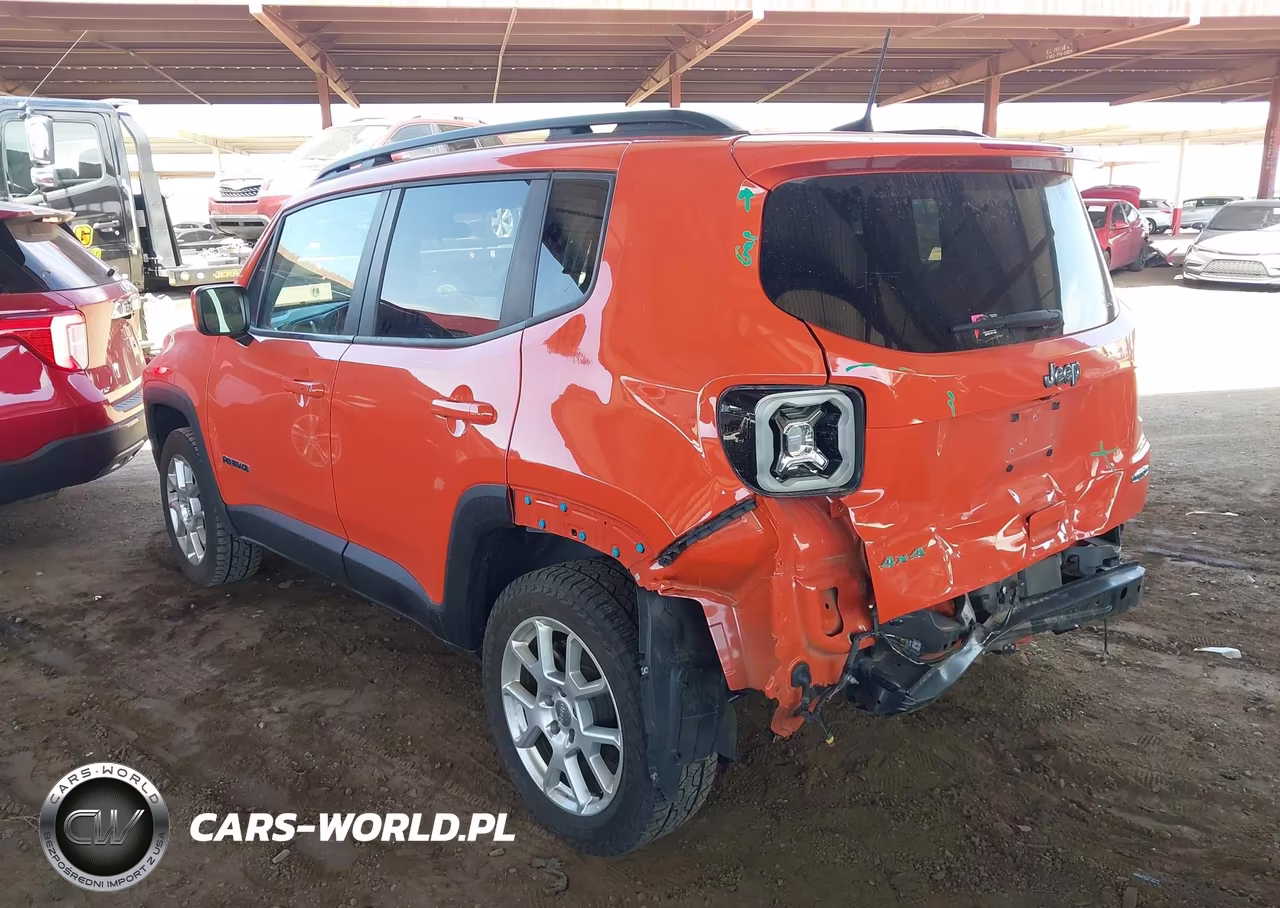 2021 Jeep Renegade Latitude 4X4 VIN:ZACNJDB16MPM27227 - 3