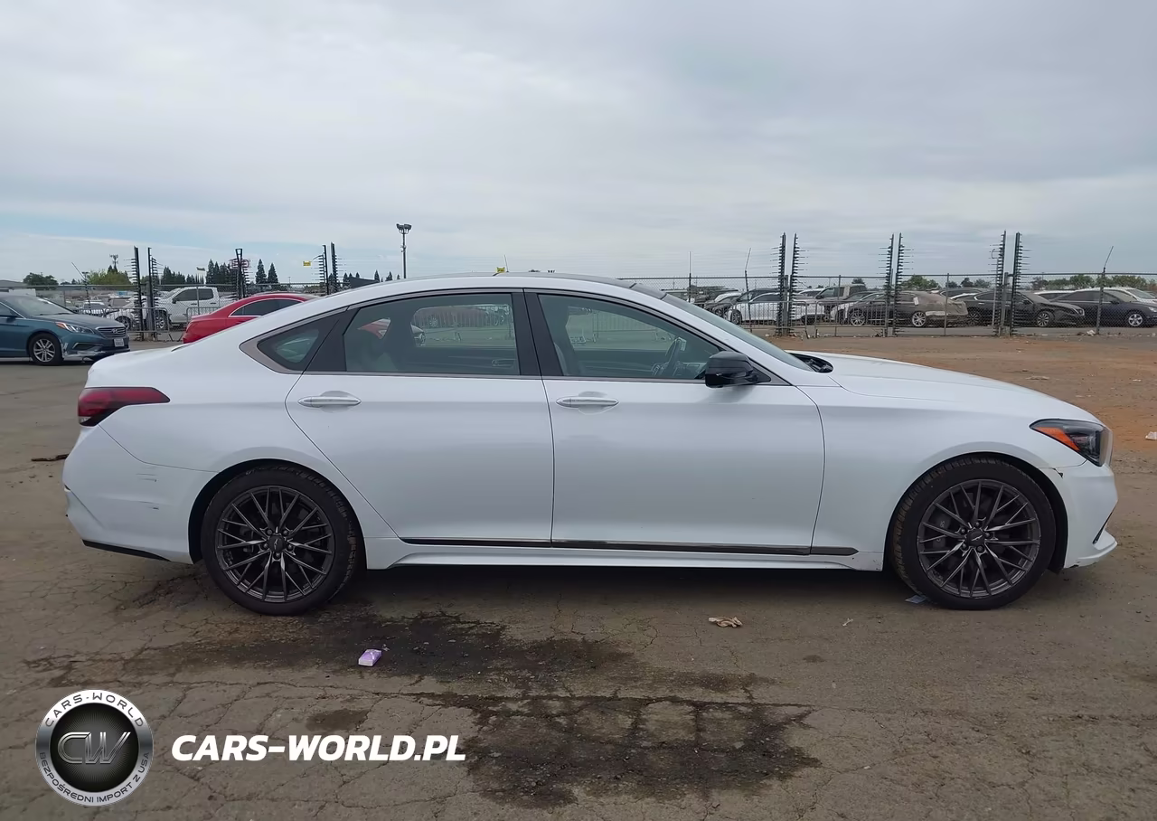 2018 Genesis G80 3.3T Sport VIN:KMHGN4JB3JU244657 - 13