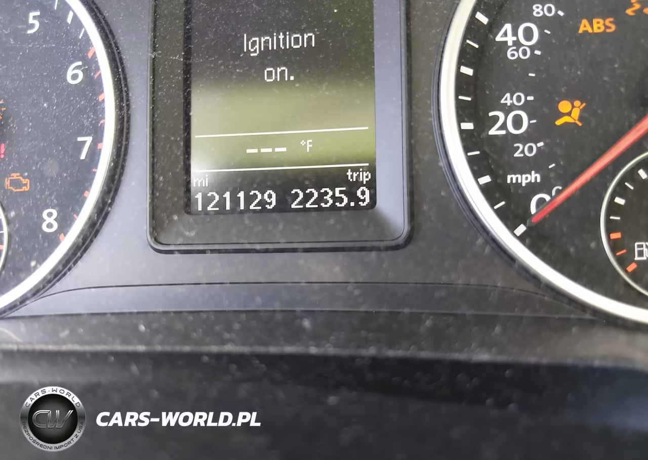 2017 Volkswagen Tiguan 2.0T Sport VIN:WVGUV7AX4HK005978 - 15