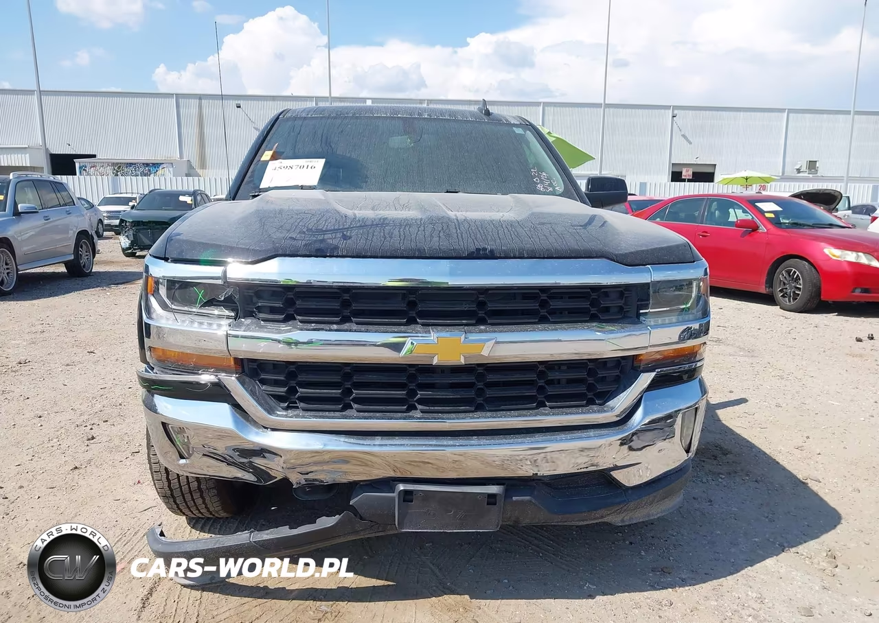 2018 Chevrolet Silverado 1500 1Lt VIN:3GCPCREC0JG179098 - 12
