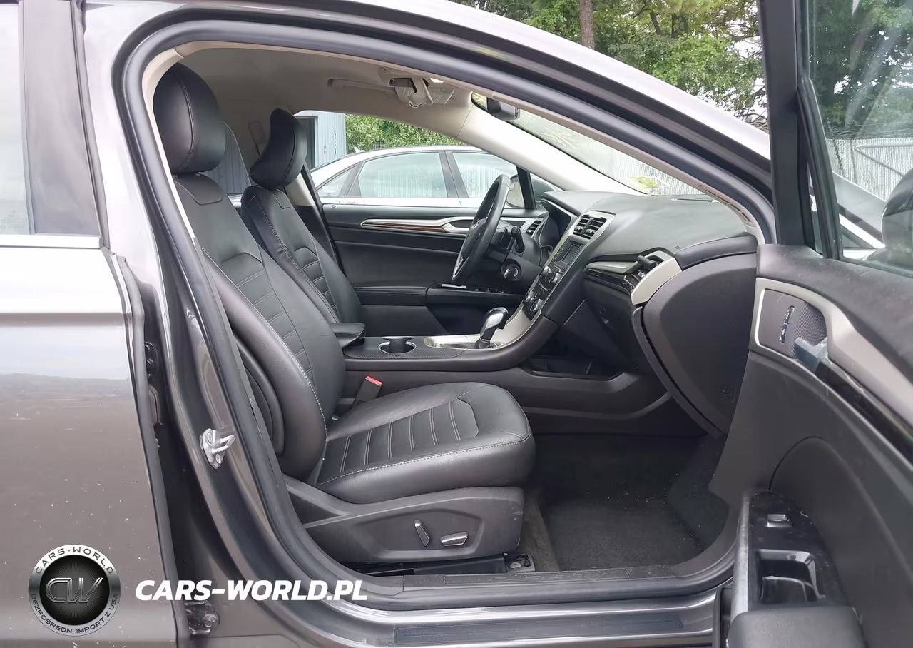 2016 Ford Fusion Se VIN:3FA6P0H9XGR359185 - 5