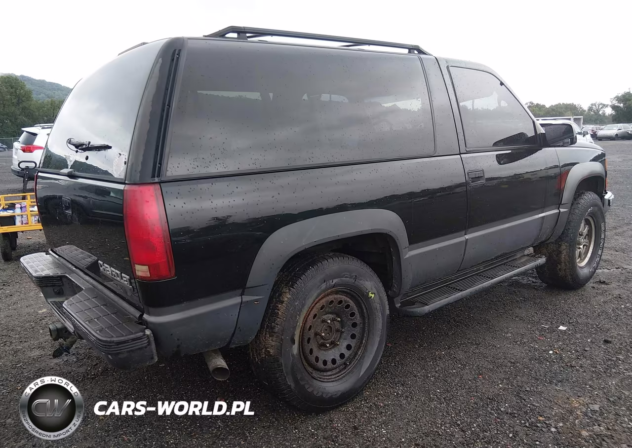 1998 Chevrolet Tahoe VIN:3GNEK18R3WG127281 - 4