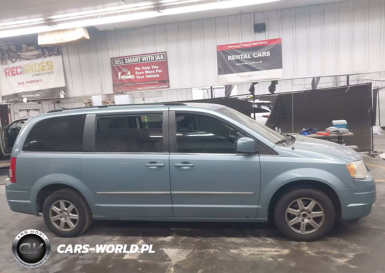 2010 Chrysler Town & Country Touring VIN:2A4RR5D17AR346402 - 13