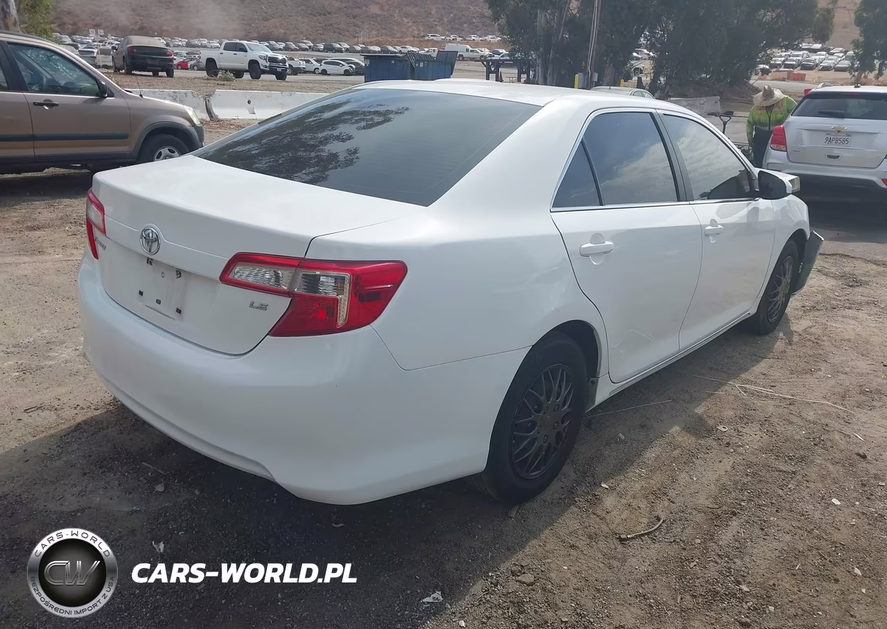 2012 Toyota Camry Le VIN:4T4BF1FK3CR189179 - 4