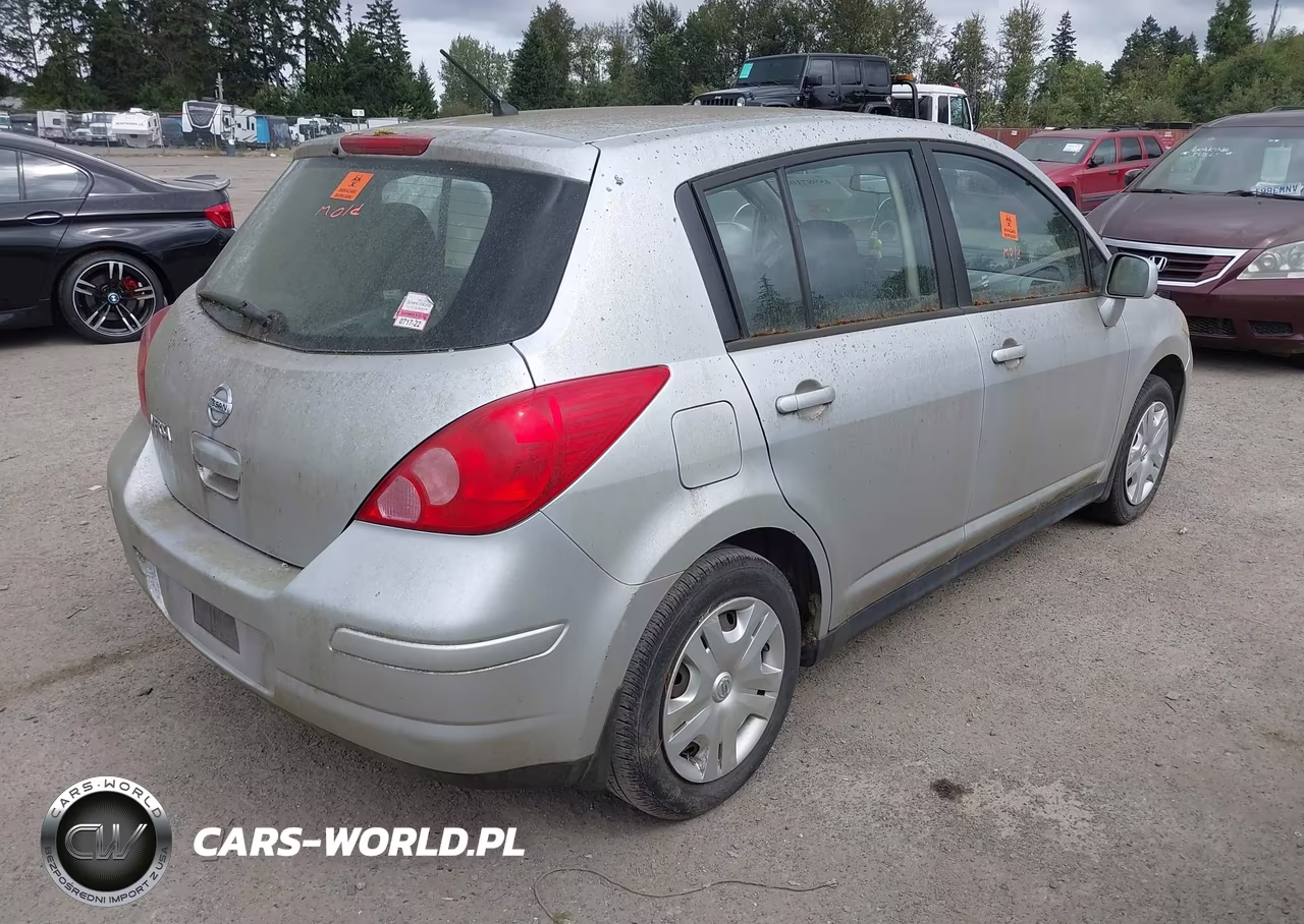 2011 Nissan Versa 1.8S VIN:3N1BC1CPXBL449578 - 4