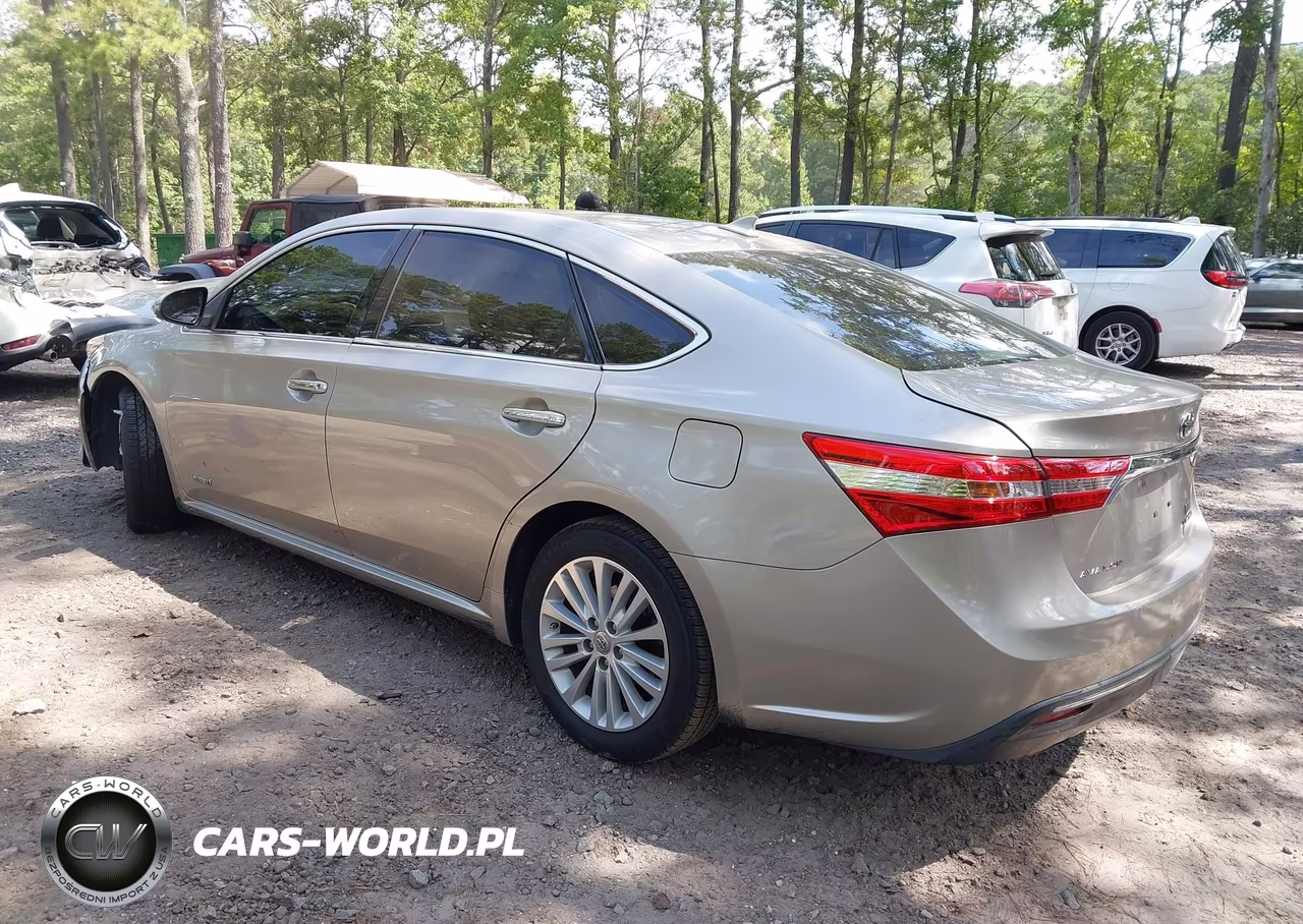 2013 Toyota Avalon Hybrid Limited VIN:4T1BD1EB6DU010636 - 3