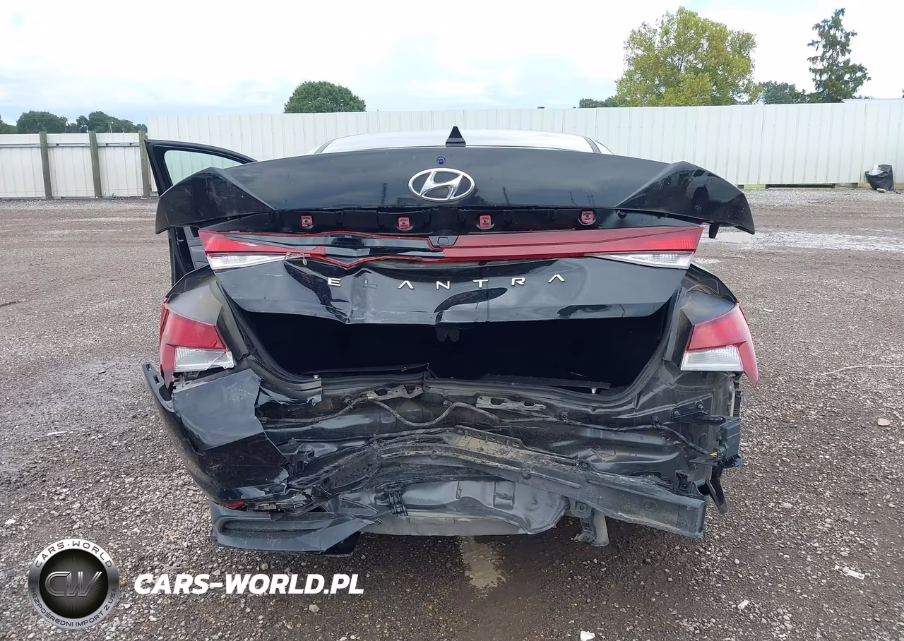 2023 Hyundai Elantra Sel VIN:KMHLS4AG3PU467048 - 5