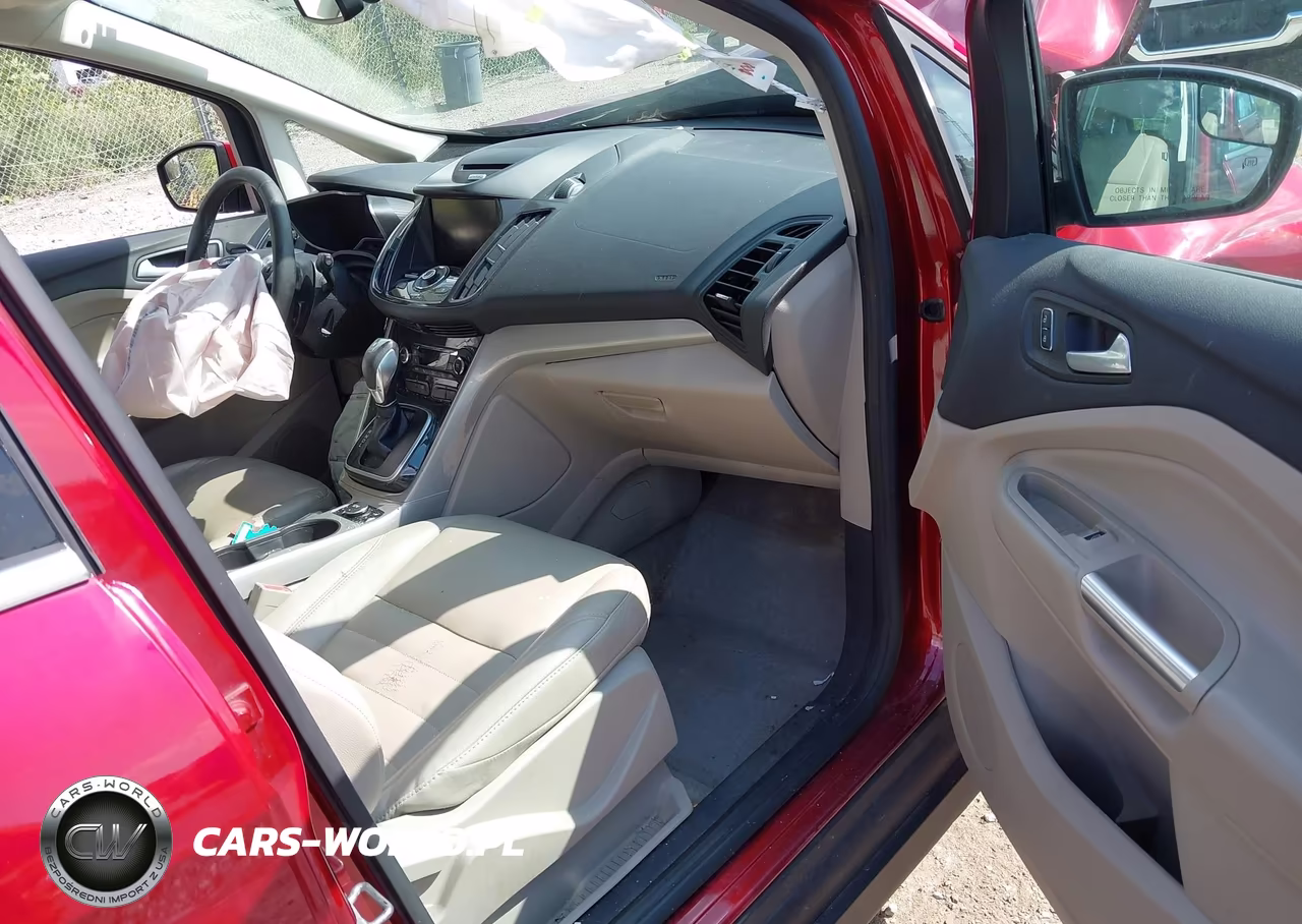 2015 Ford C-Max Hybrid Sel VIN:1FADP5BU0FL116869 - 5