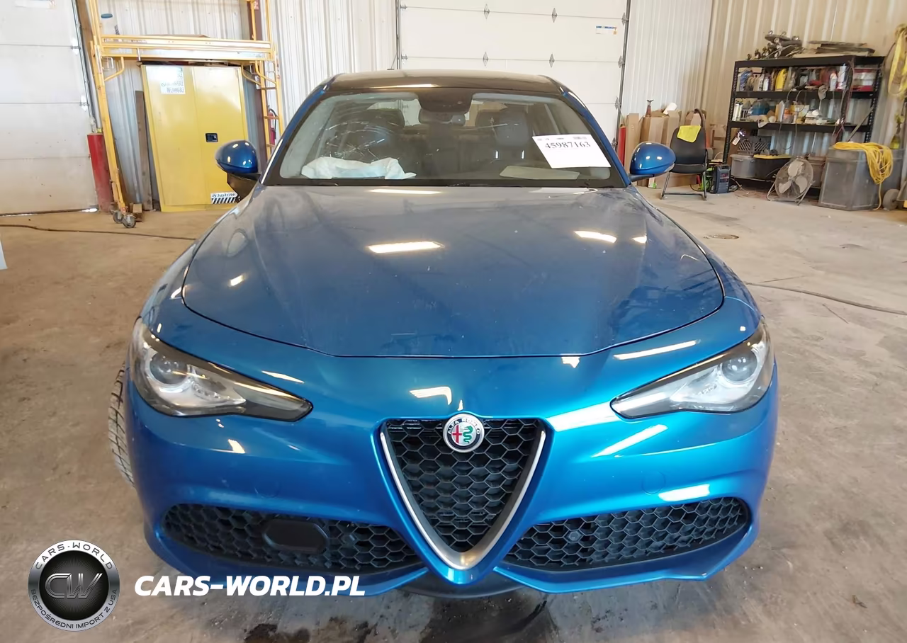 2018 Alfa Romeo Giulia Ti Sport Awd VIN:ZARFAEEN8J7579505 - 12