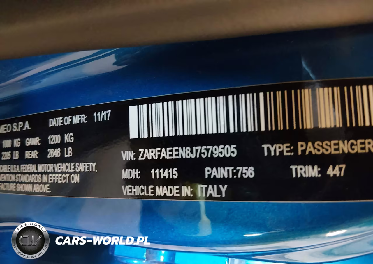 2018 Alfa Romeo Giulia Ti Sport Awd VIN:ZARFAEEN8J7579505 - 9