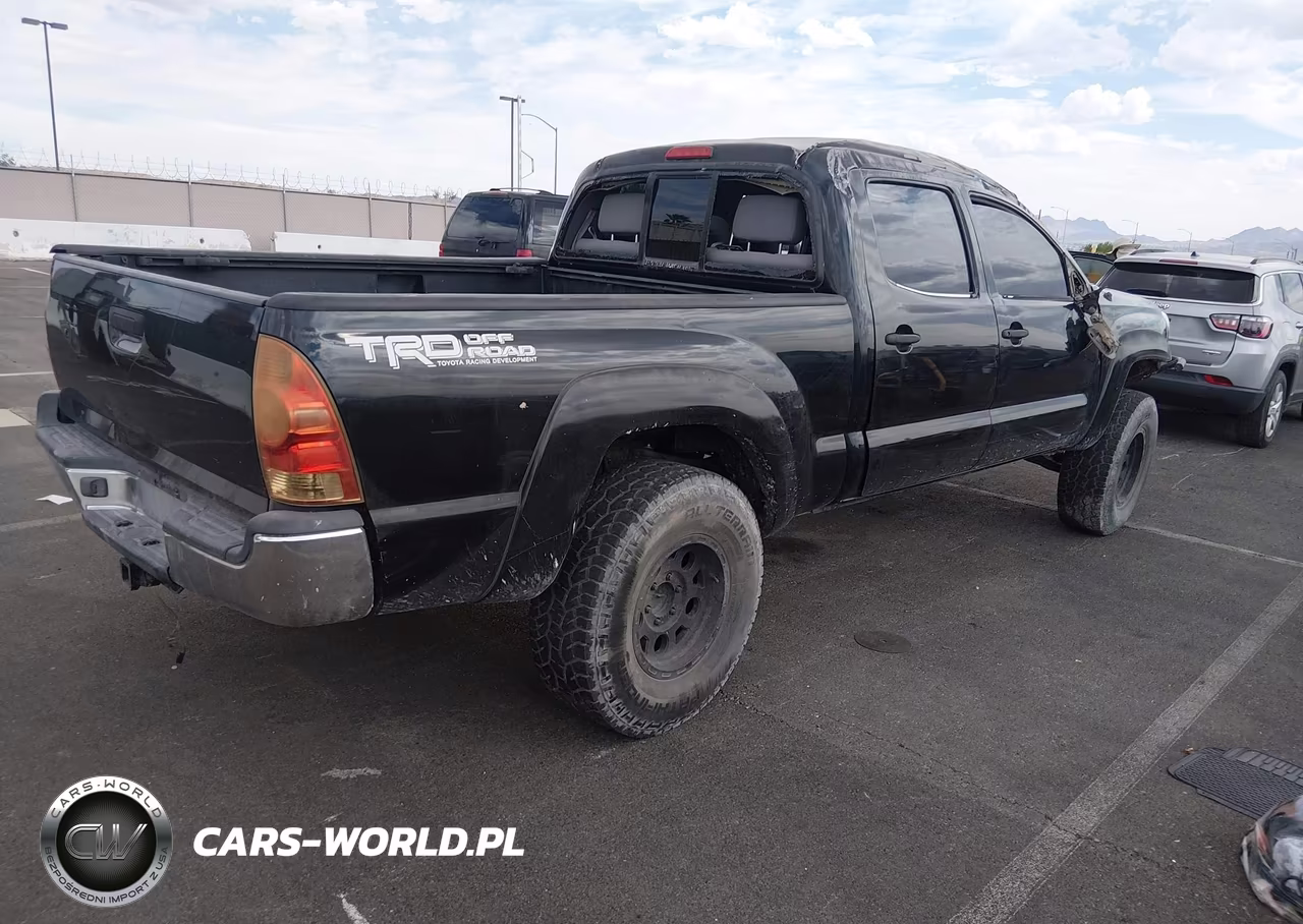 2005 Toyota Tacoma Prerunner V6 VIN:5TEKU72N45Z076892 - 4