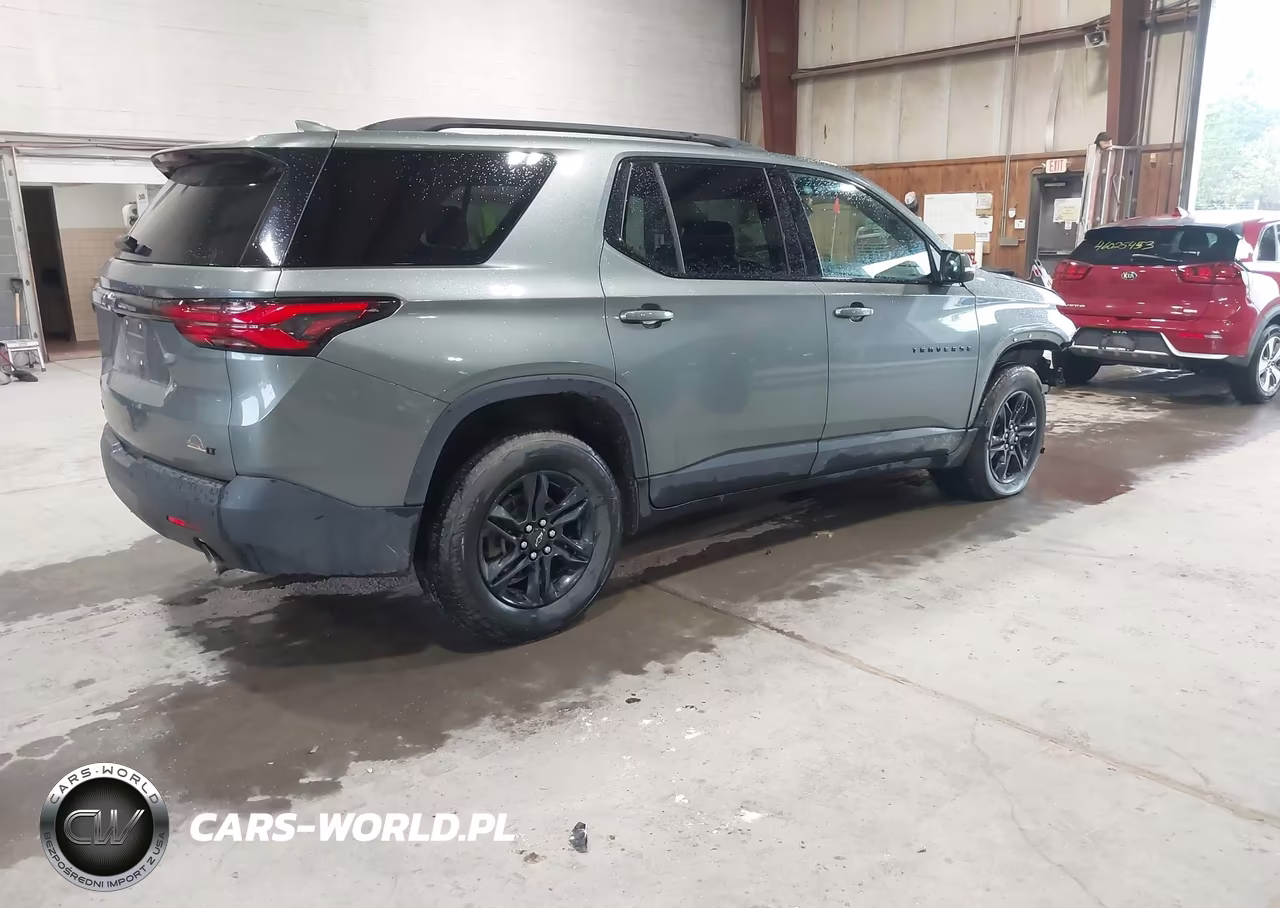 2023 Chevrolet Traverse Awd Lt Cloth VIN:1GNEVGKW3PJ177140 - 4