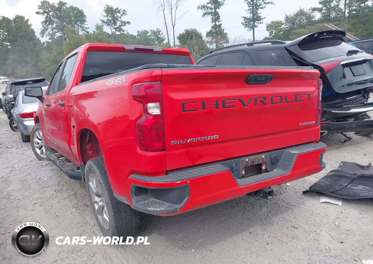 2024 Chevrolet Silverado 1500 4Wd Short Bed Custom VIN:3GCPDBEK1RG432064 - 3