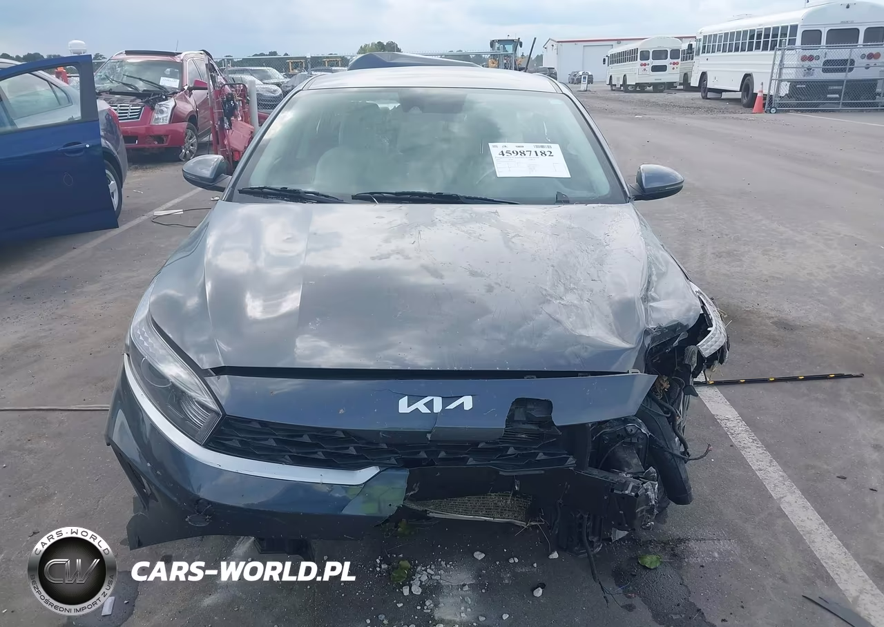 2023 Kia Forte Lxs VIN:3KPF24AD5PE591344 - 11