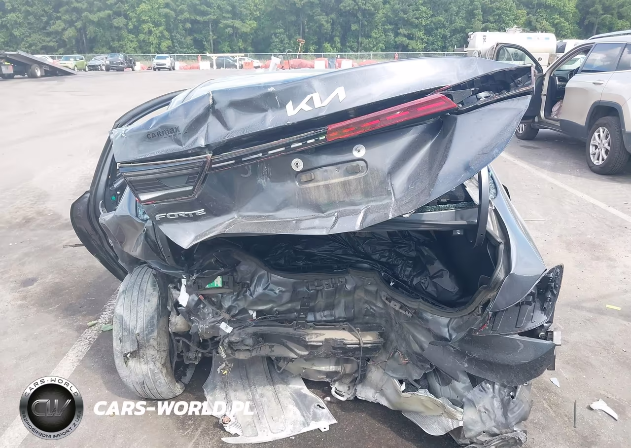 2023 Kia Forte Lxs VIN:3KPF24AD5PE591344 - 15