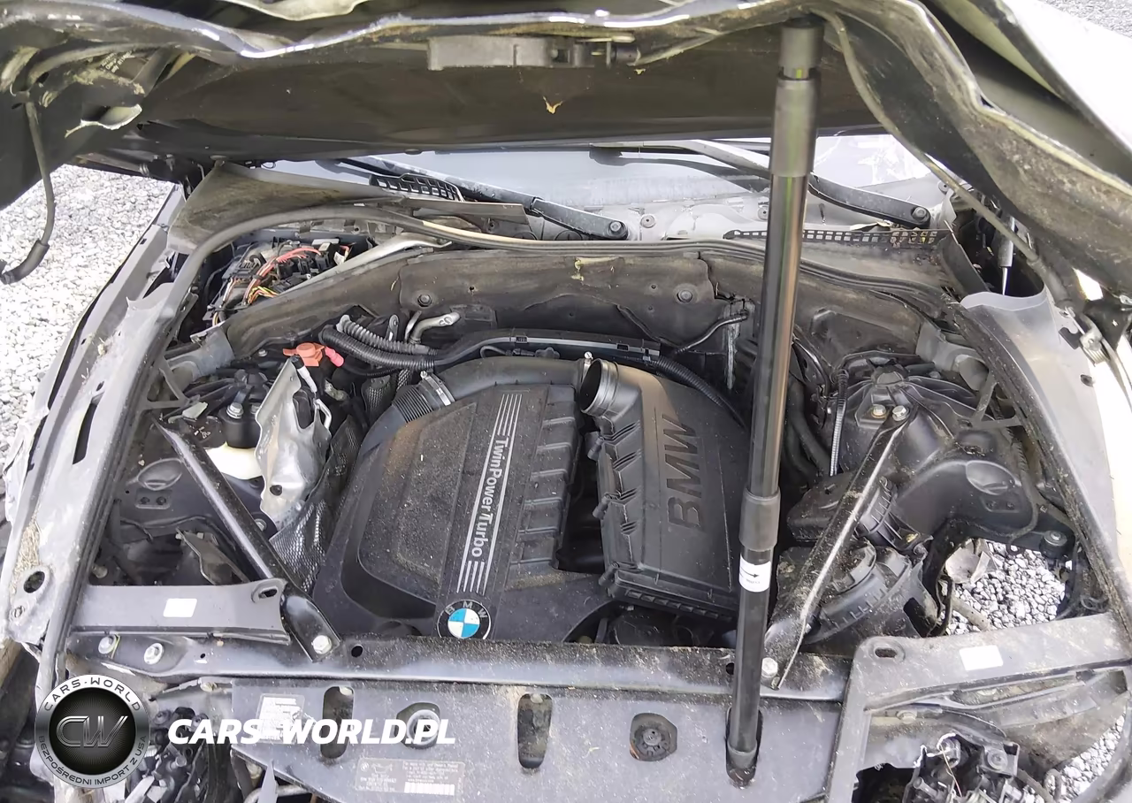 2013 BMW 535I xDrive VIN:WBAFU7C50DDU72404 - 10