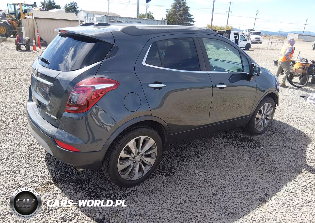 2018 Buick Encore Preferred VIN:KL4CJASB8JB673682 - 4