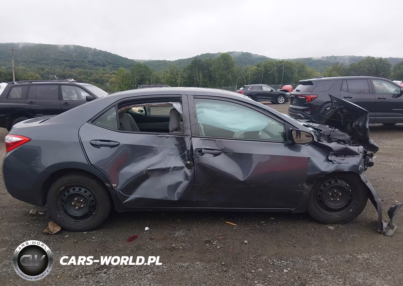 2016 Toyota Corolla Le VIN:2T1BURHE2GC605414 - 15