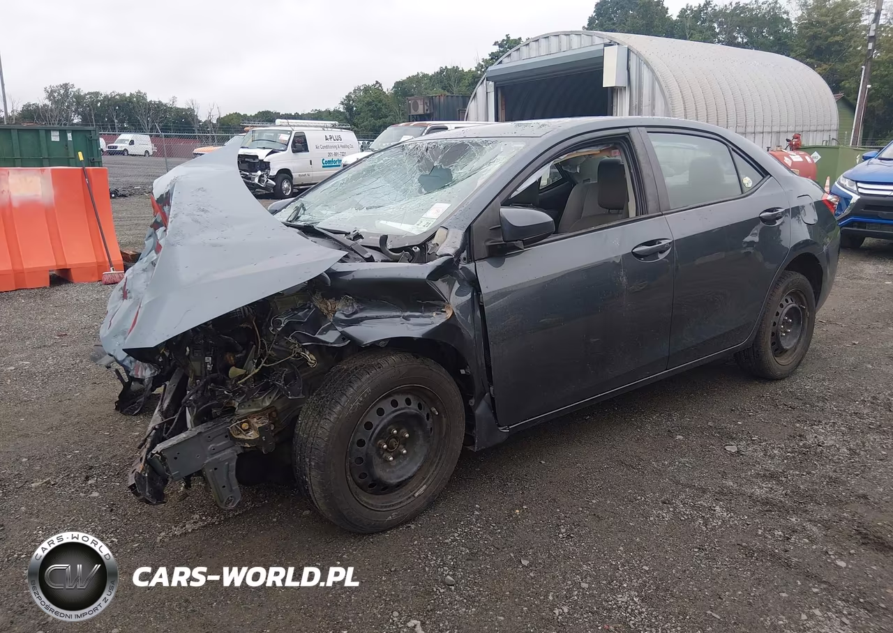 2016 Toyota Corolla Le VIN:2T1BURHE2GC605414 - 4