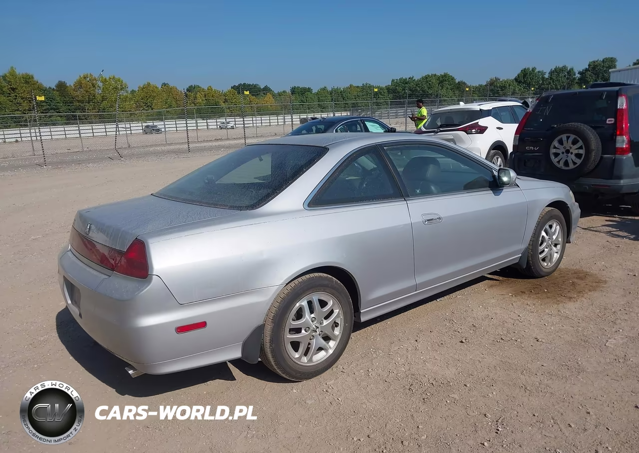 2002 Honda Accord 3.0 Ex VIN:1HGCG22552A000815 - 4
