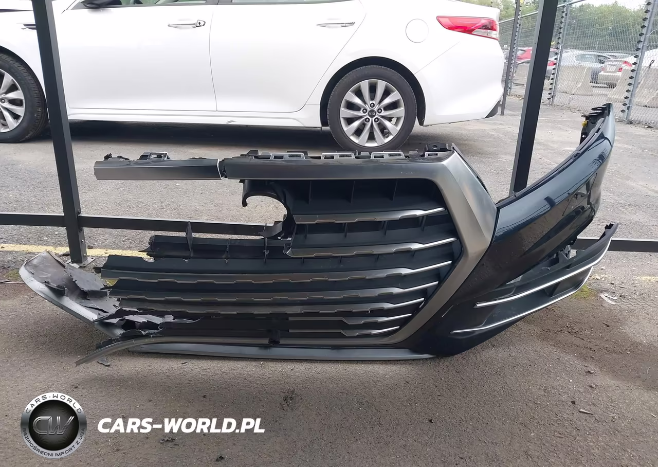 2018 Audi Q7 3.0T Premium VIN:WA1LAAF76JD012940 - 12