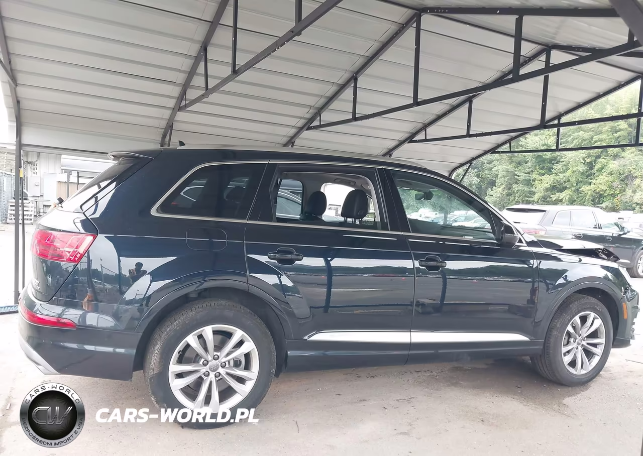 2018 Audi Q7 3.0T Premium VIN:WA1LAAF76JD012940 - 14