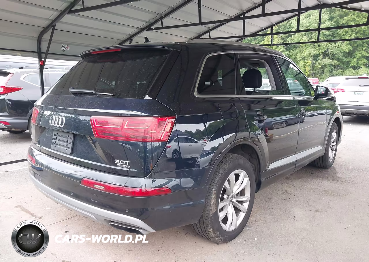 2018 Audi Q7 3.0T Premium VIN:WA1LAAF76JD012940 - 4