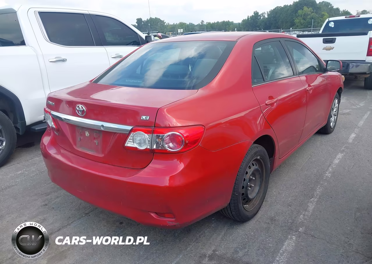 2013 Toyota Corolla Le VIN:5YFBU4EE8DP145095 - 4