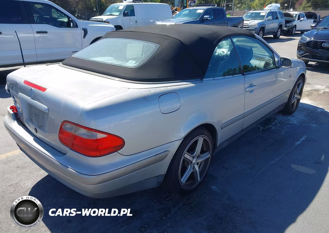 1999 Mercedes-Benz Clk 320 VIN:WDBLK65G8XT011402 - 4