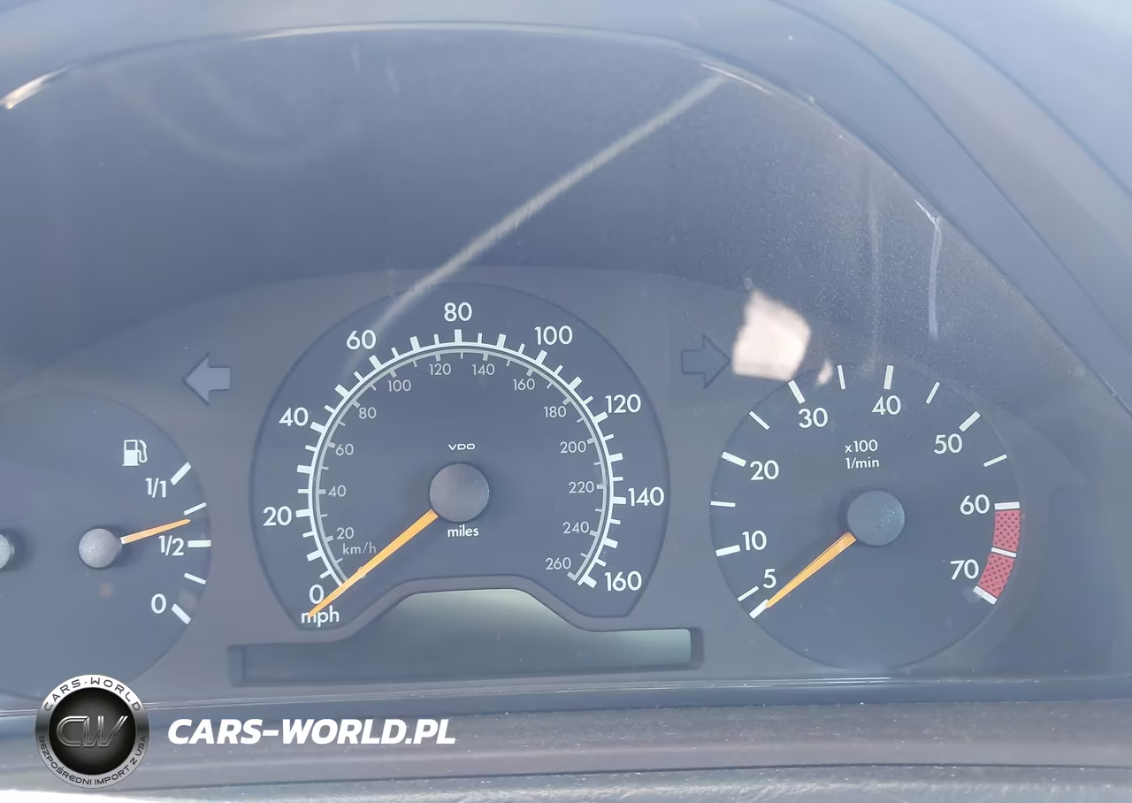 1999 Mercedes-Benz Clk 320 VIN:WDBLK65G8XT011402 - 7
