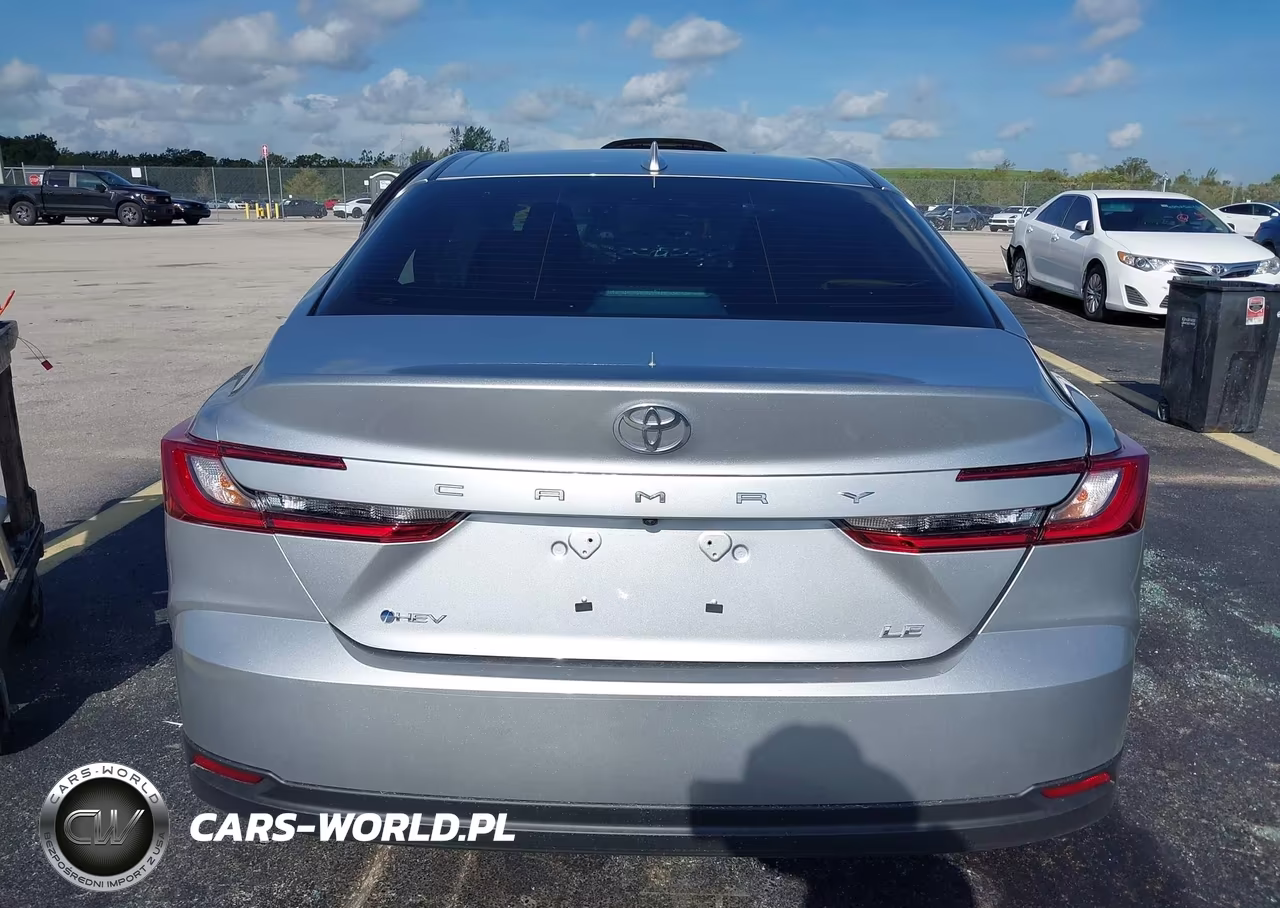 2026 Toyota Camry Le VIN:4T1DAACK0TU777126 - 16