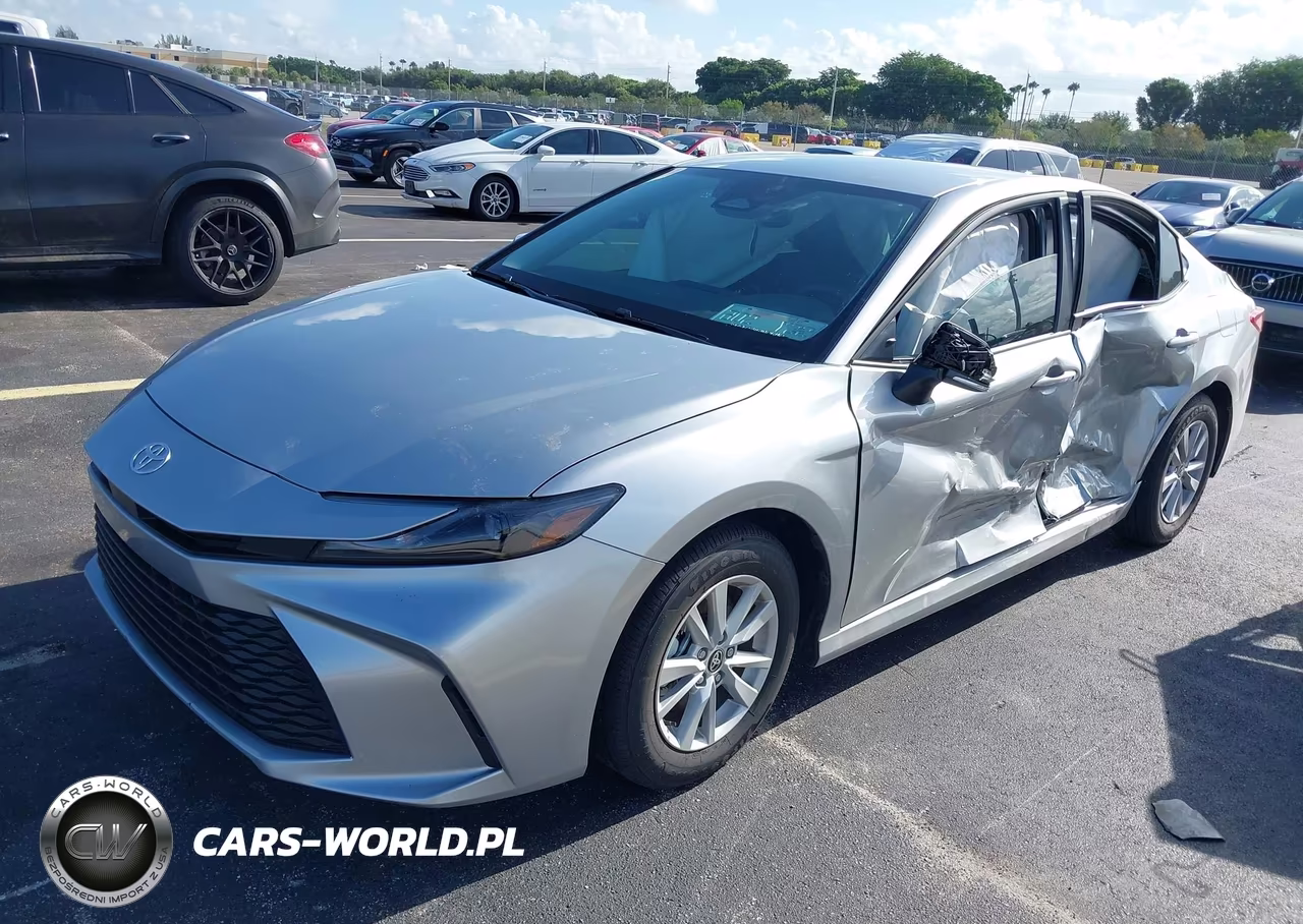 2026 Toyota Camry Le VIN:4T1DAACK0TU777126 - 2