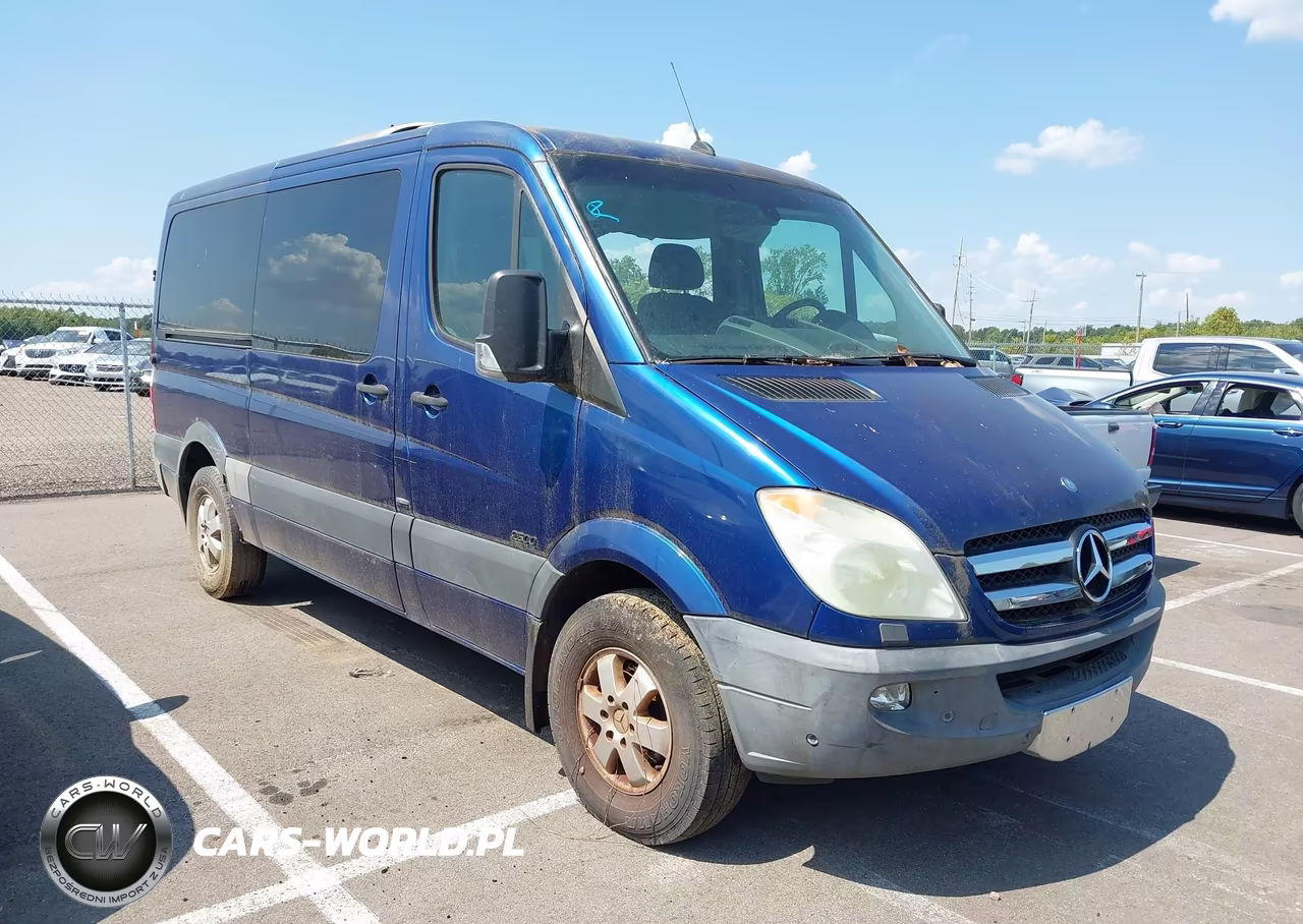 2011 Mercedes-Benz Sprinter 2500 Normal Roof