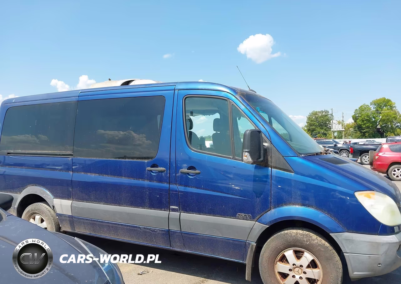2011 Mercedes-Benz Sprinter 2500 Normal Roof VIN:WDZPE7CC3B5549938 - 13