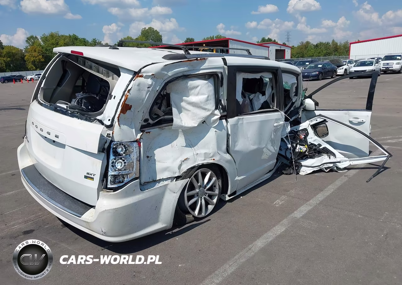 2019 Dodge Grand Caravan Sxt VIN:2C4RDGCG4KR512060 - 4