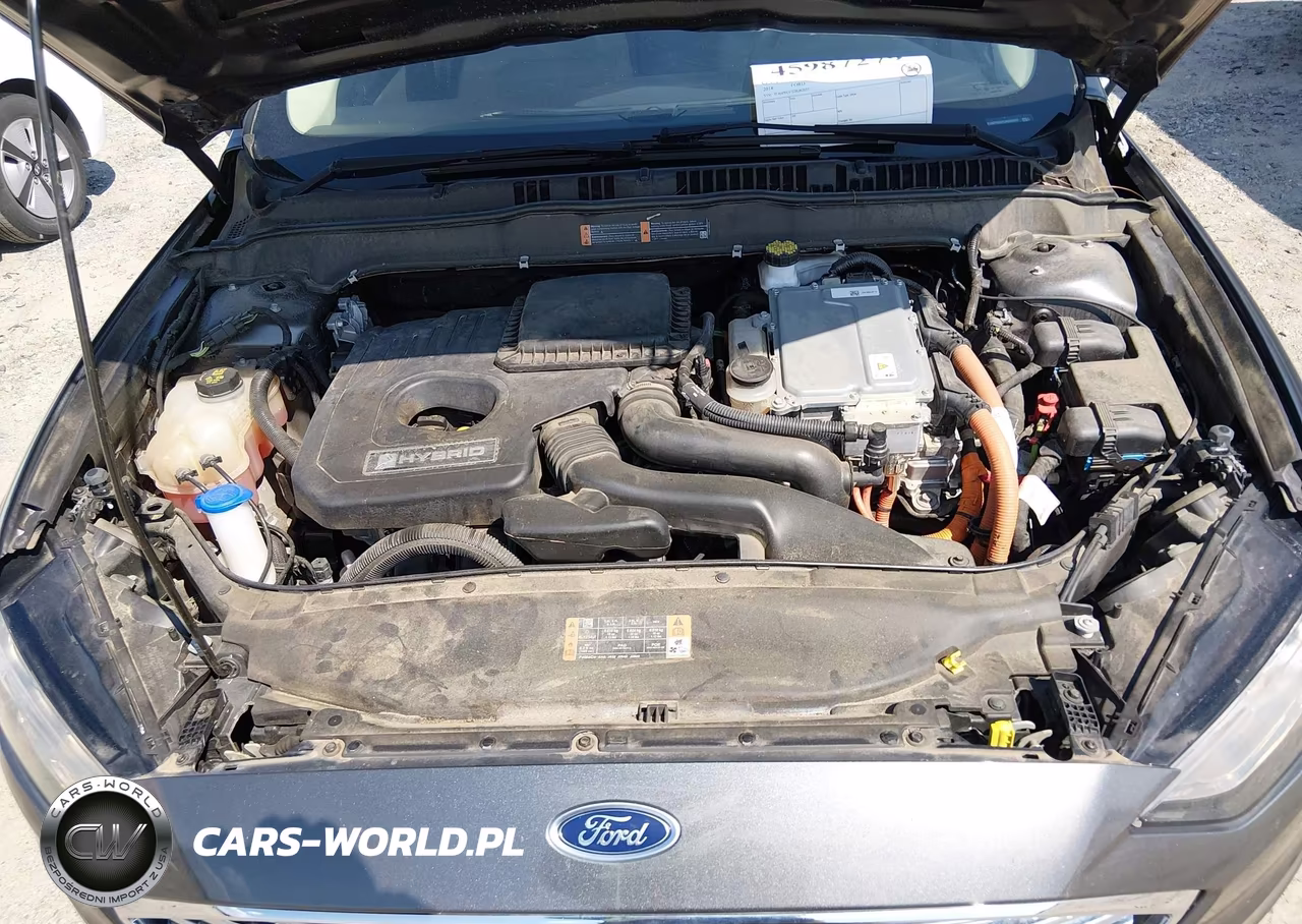 2018 Ford Fusion Hybrid S VIN:3FA6P0UU2JR282037 - 10