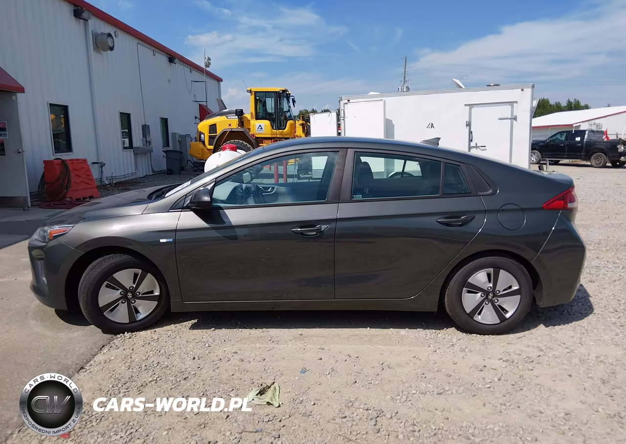 2020 Hyundai Ioniq Hybrid Blue VIN:KMHC65LC0LU217667 - 14