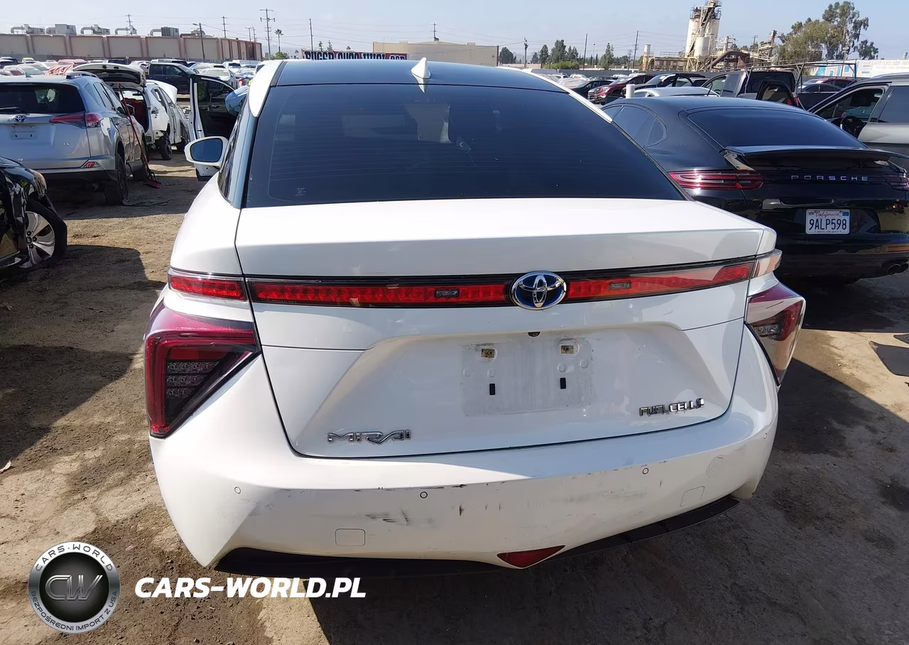 2017 Toyota Mirai VIN:JTDBVRBD4HA001818 - 16
