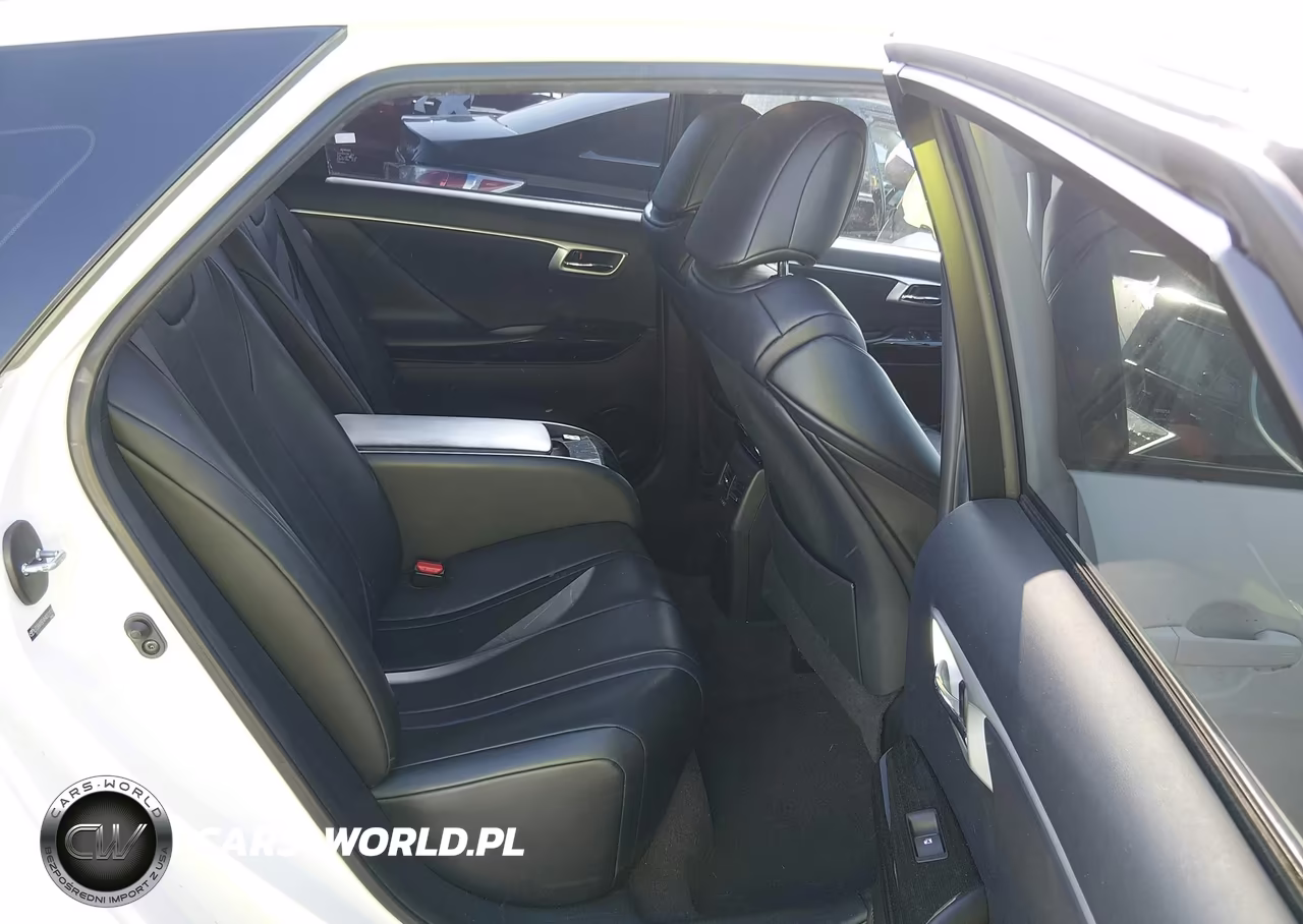 2017 Toyota Mirai VIN:JTDBVRBD4HA001818 - 8