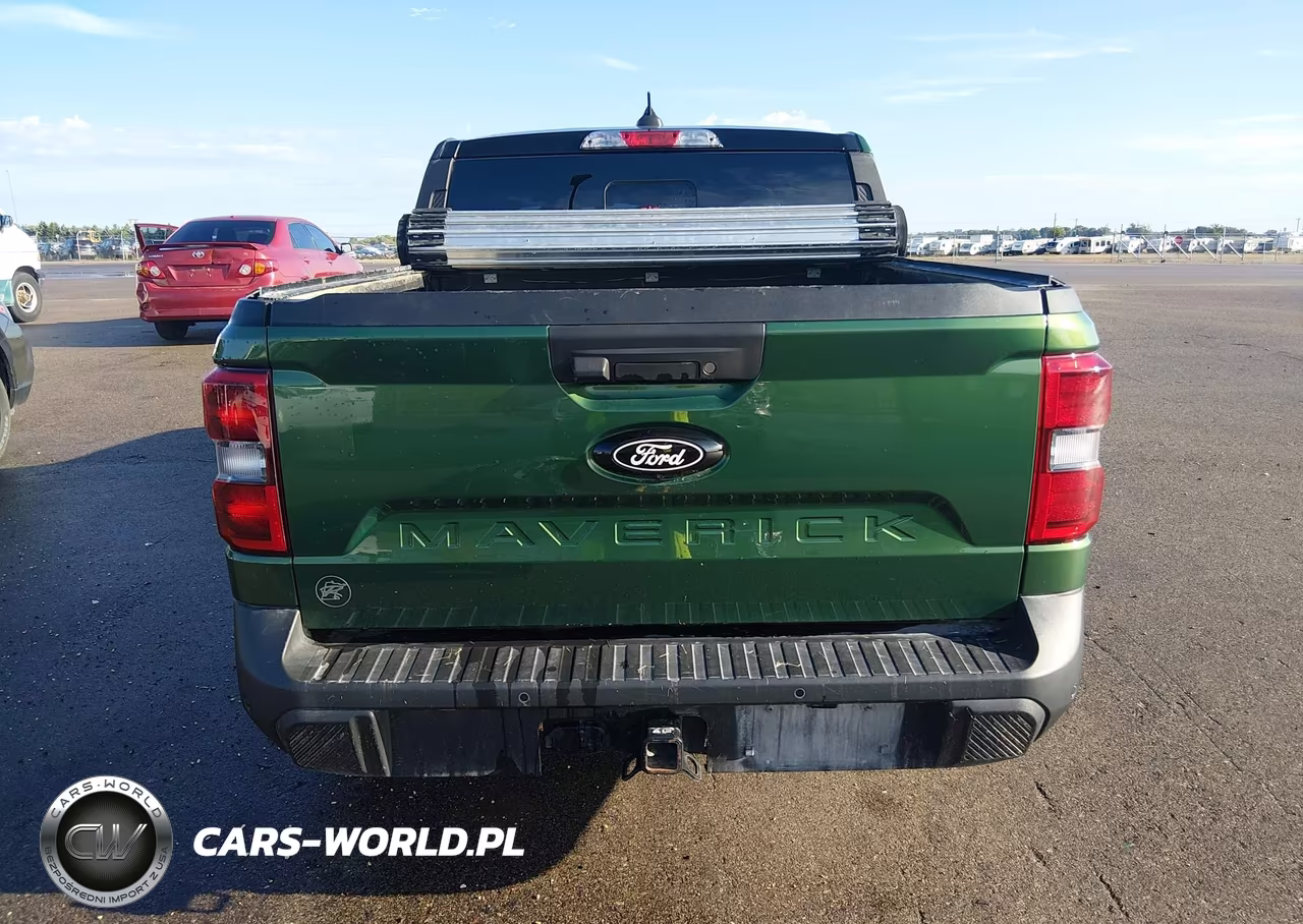 2025 Ford Maverick Lariat VIN:3FTTW8SA6SRB06696 - 17