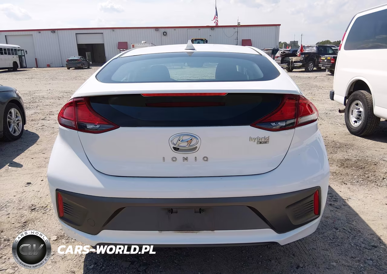 2020 Hyundai Ioniq Hybrid Blue VIN:KMHC65LC4LU219115 - 16