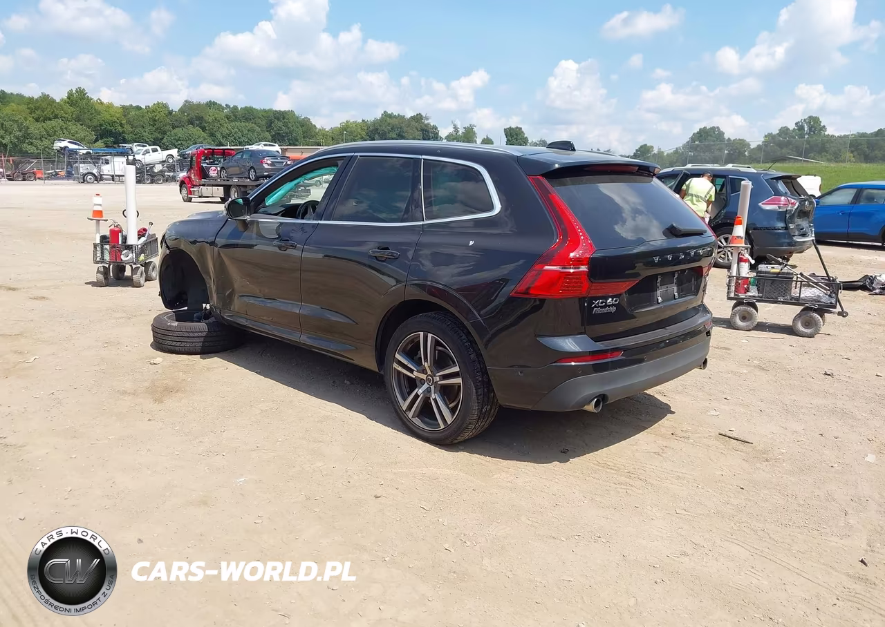 2018 Volvo Xc60 T6 Momentum VIN:YV4A22RK4J1046616 - 3