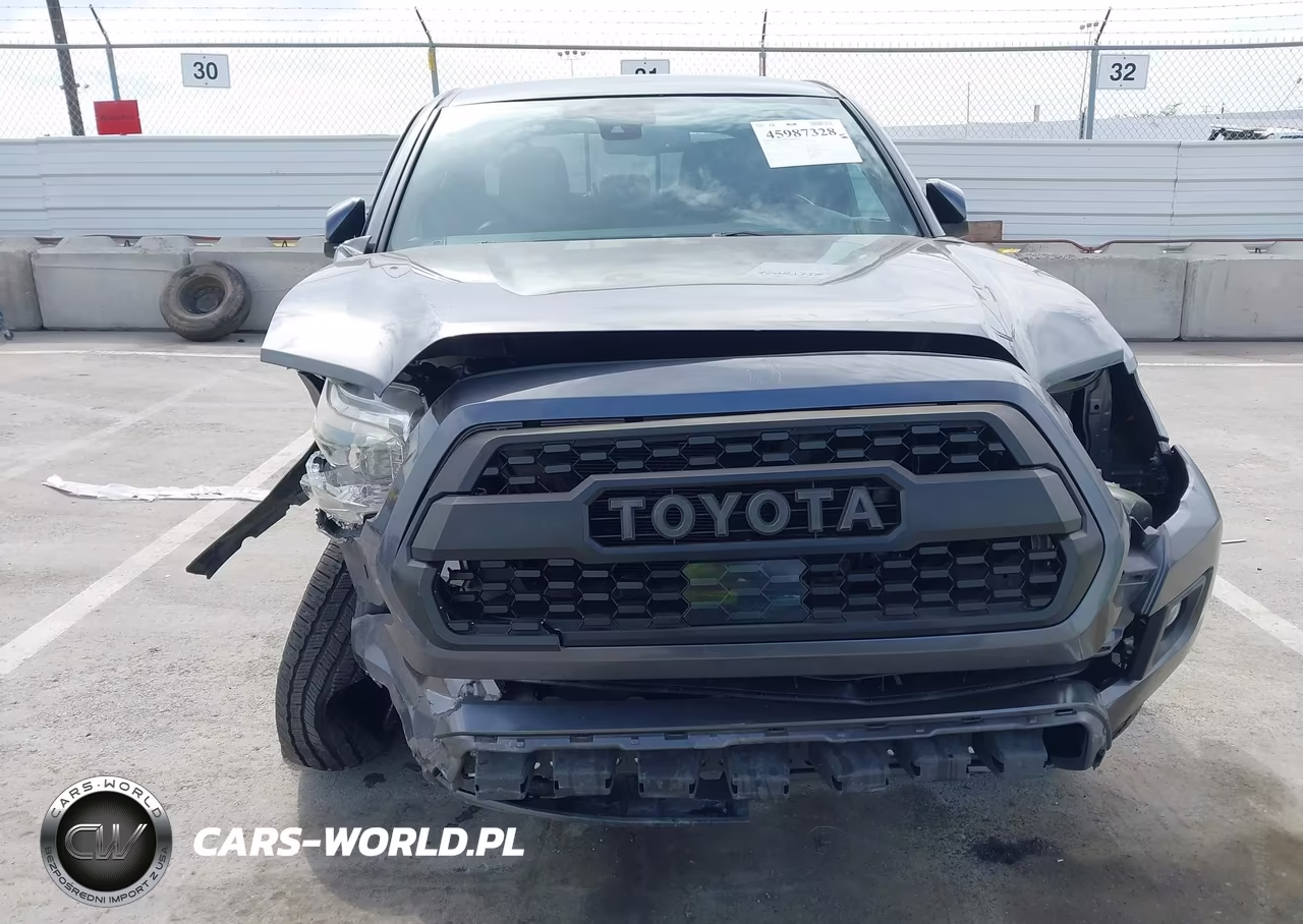2018 Toyota Tacoma Trd Off Road VIN:3TMCZ5AN2JM161281 - 15