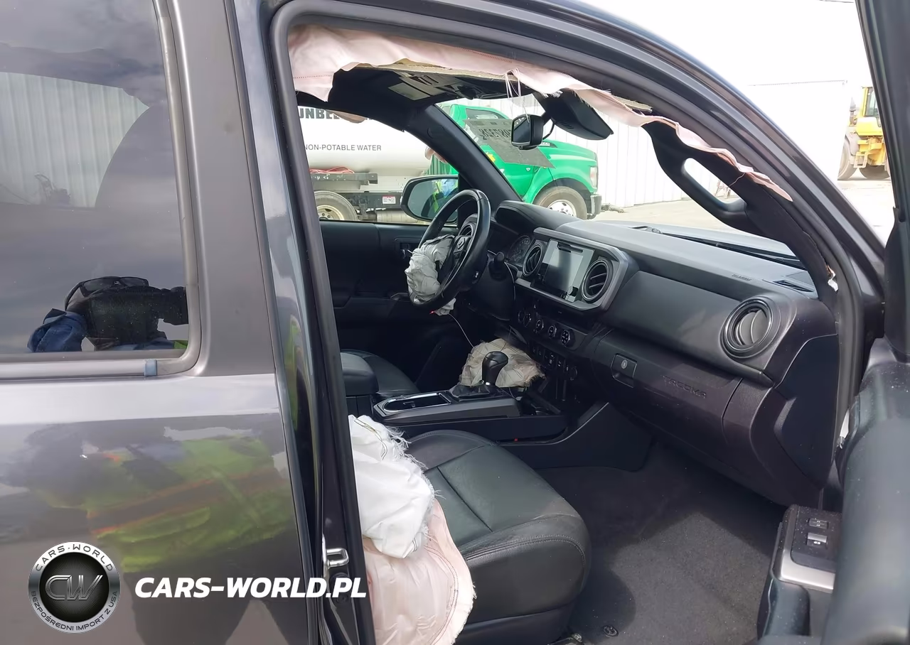 2018 Toyota Tacoma Trd Off Road VIN:3TMCZ5AN2JM161281 - 5